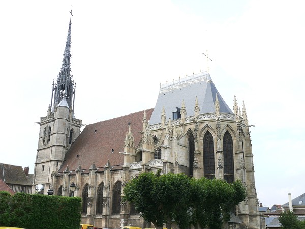 Conches en ouche eglise